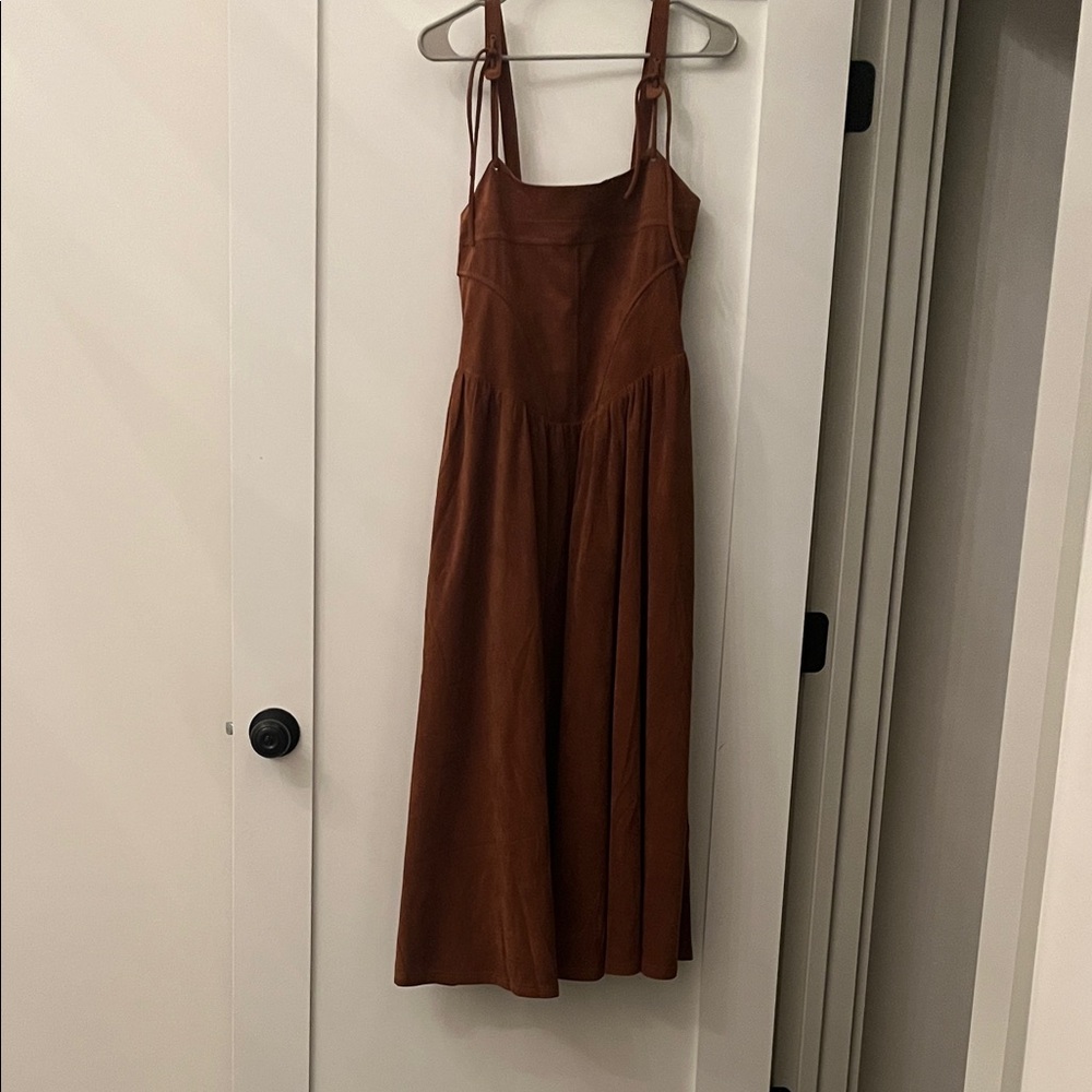 Moon River Brown Midi Dress